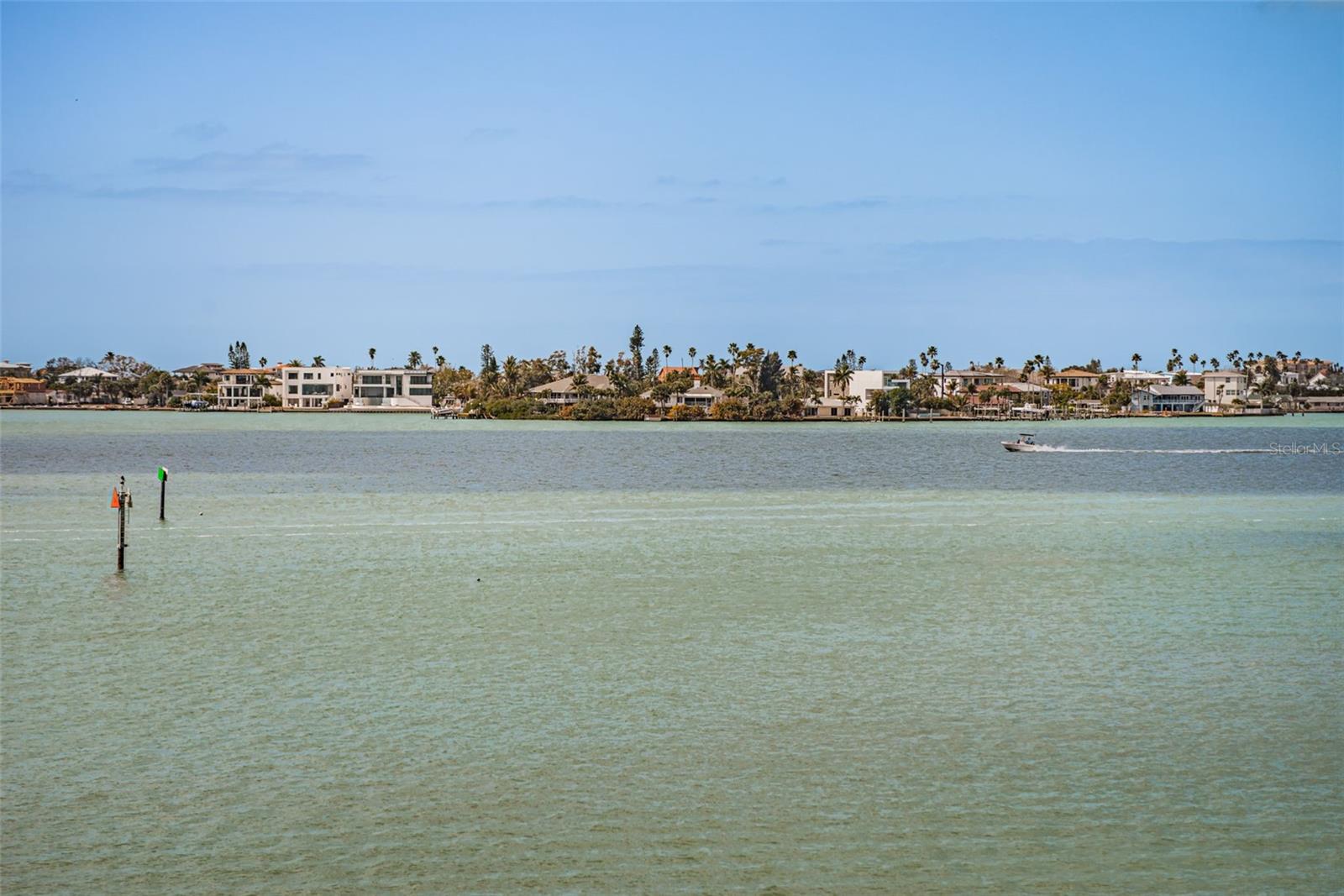 LEXINGTON TOWERS CONDO - Residential