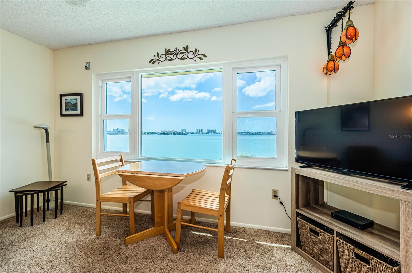 LEXINGTON TOWERS CONDO - Residential