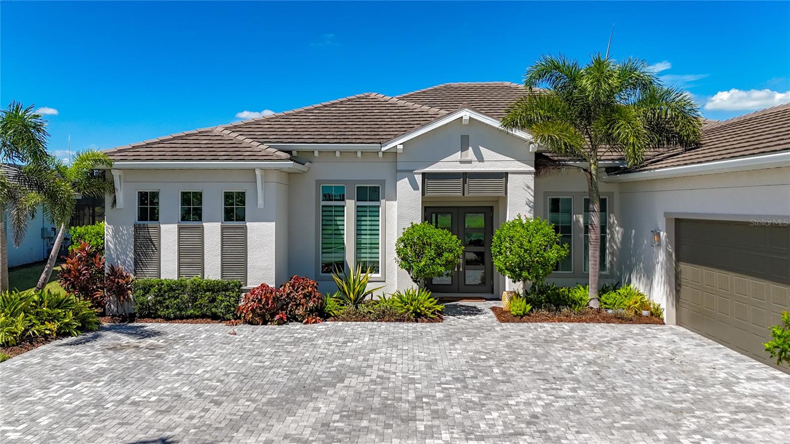 ISLES AT LAKEWOOD RANCH - Residential