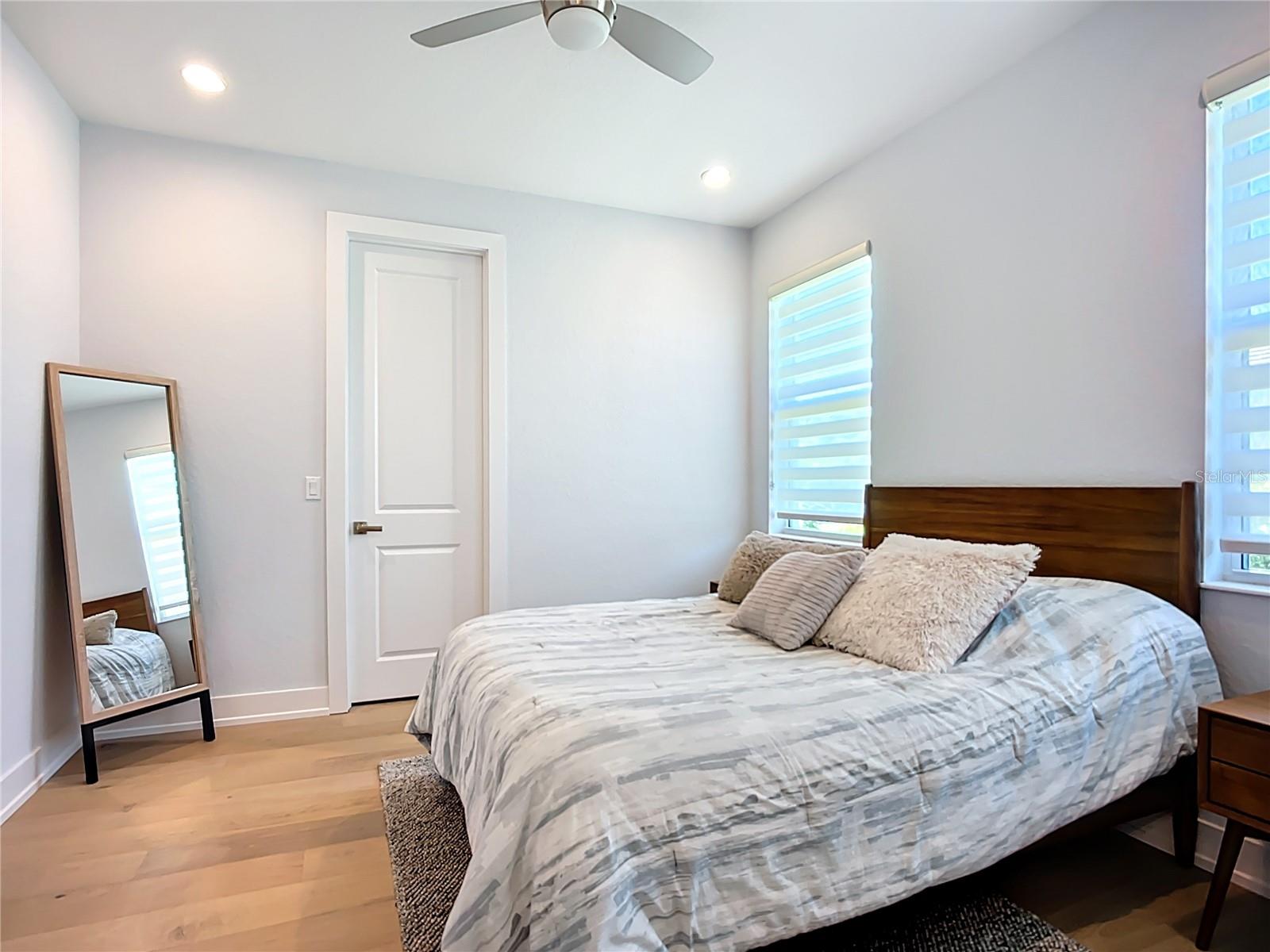 ISLES AT LAKEWOOD RANCH - Residential