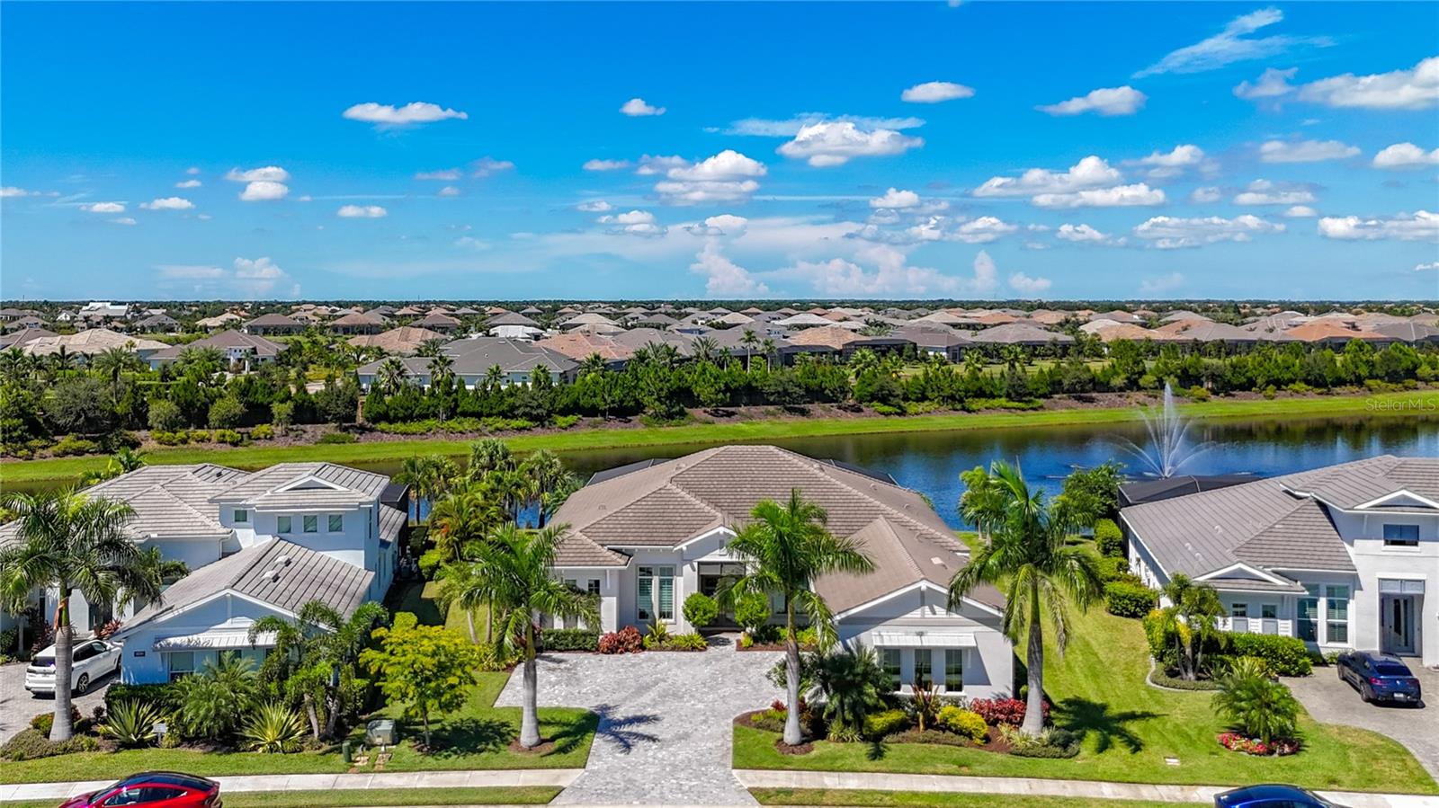 ISLES AT LAKEWOOD RANCH - Residential