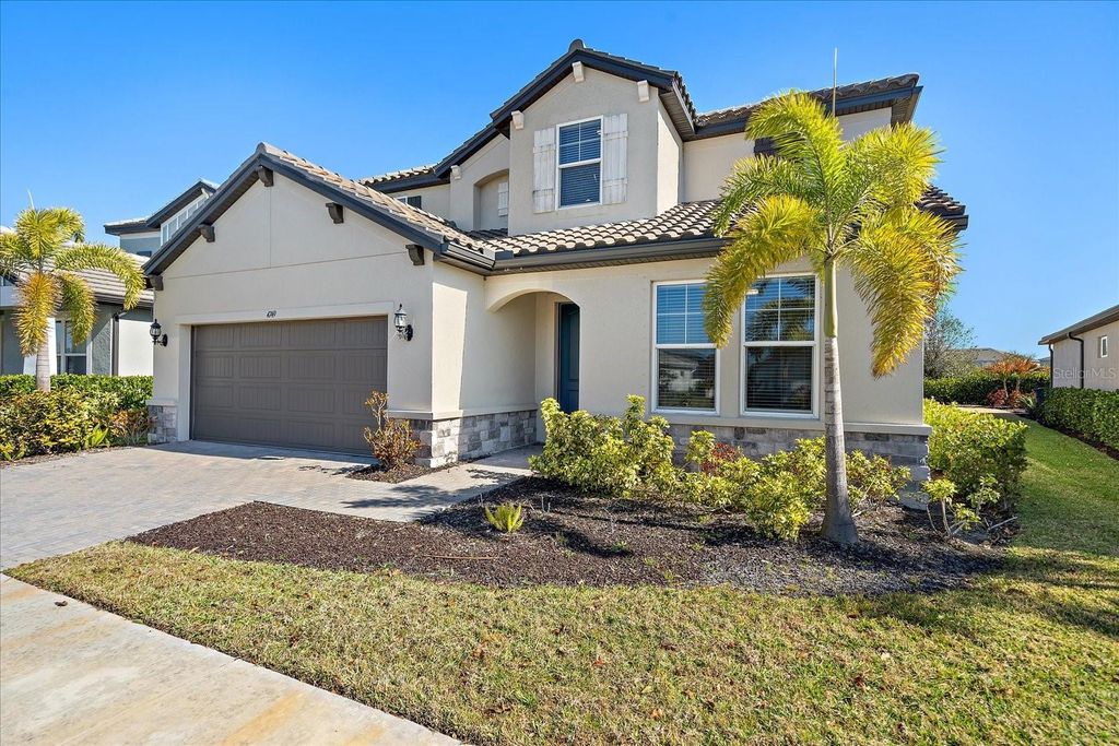 Photo of 4749 Antrim Drive, Sarasota, FL 34240 (MLS # A4682252)
