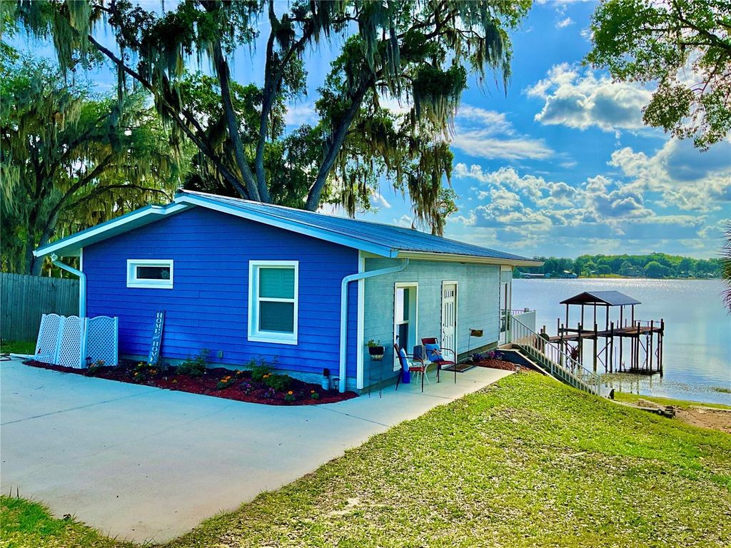 Photo of 125 Floradandy Road, Hawthorne, FL 32640 (MLS # GC539972)