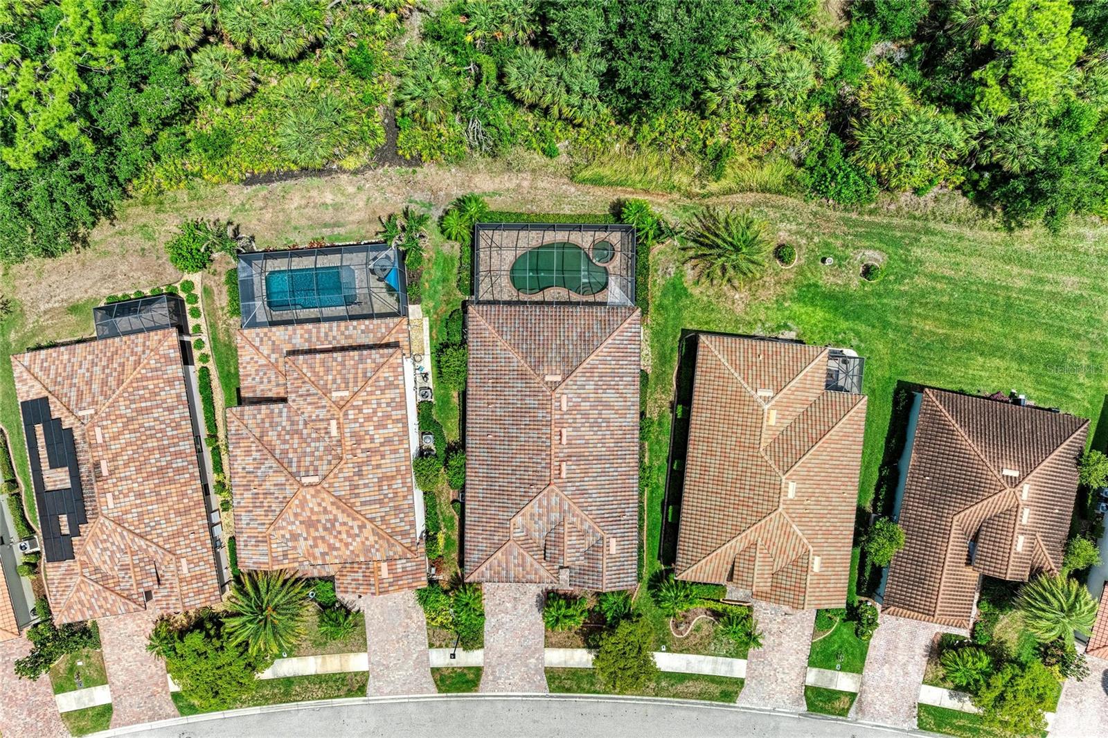 GRAN PARADISO PH 1 - Residential
