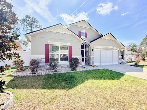 Photo of 4 Eastmoor Lane, Palm Coast, FL 32164 (MLS # FC316524)