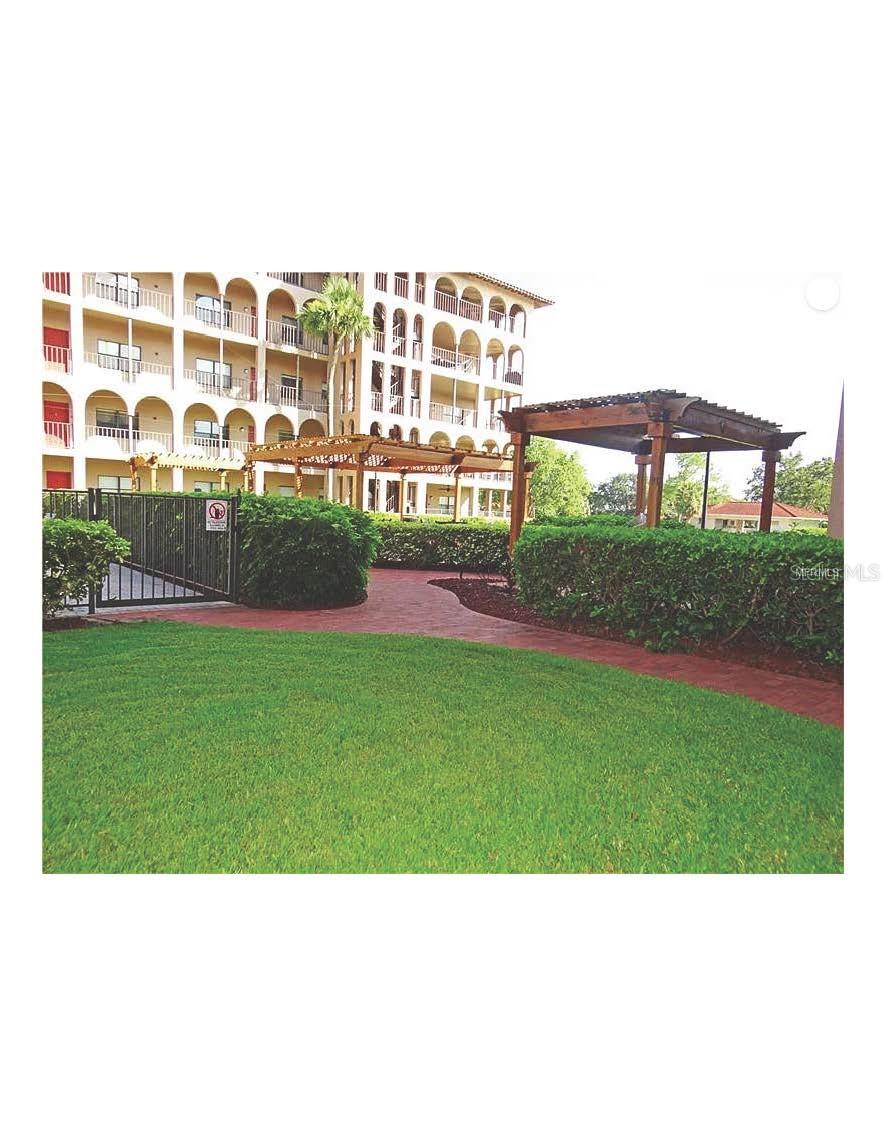 6150 GULFPORT BOULEVARD S 402