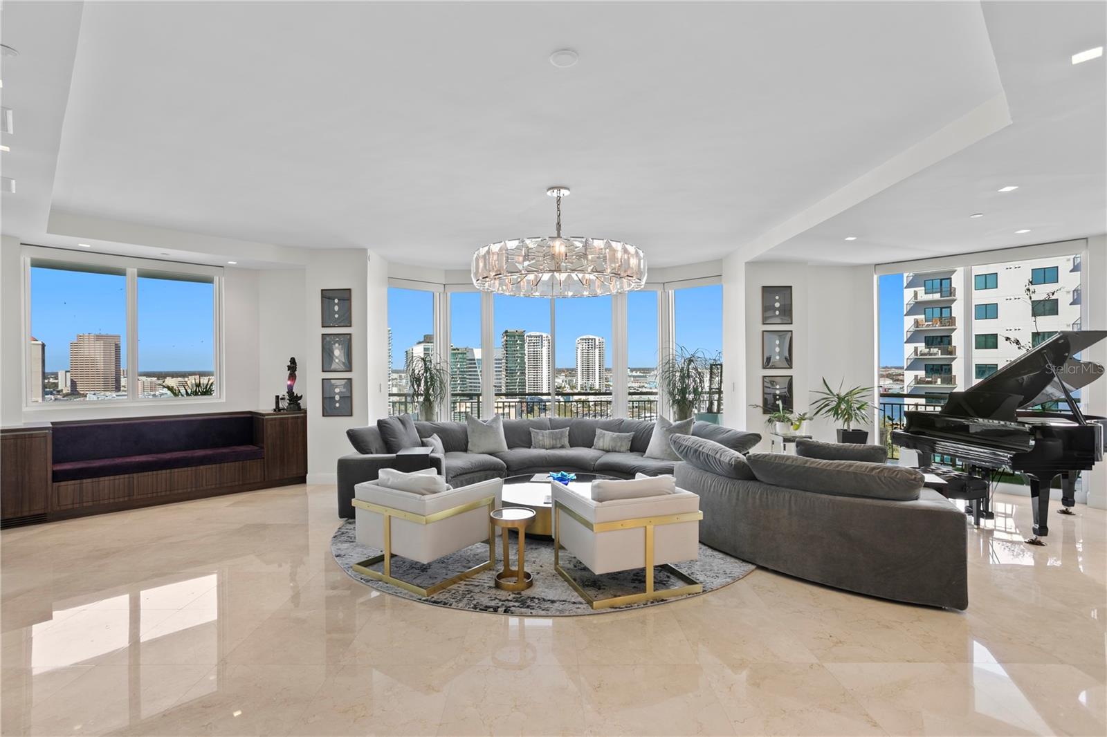 450 KNIGHTS RUN AVENUE 1801