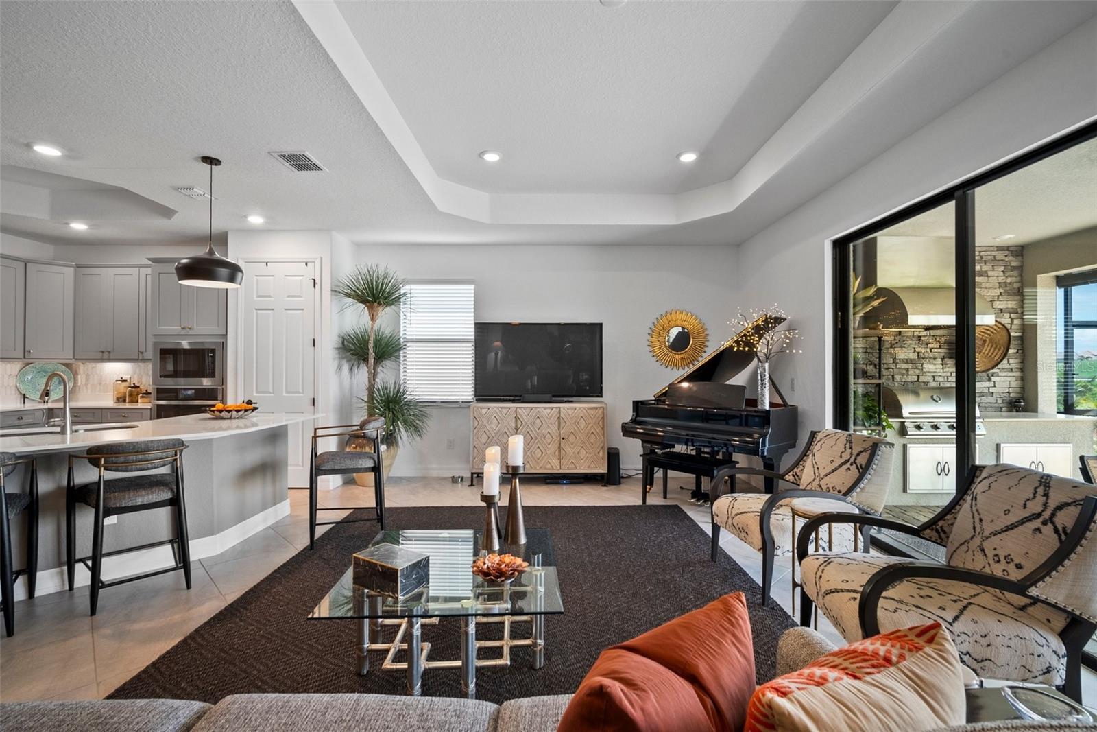 LAKEWOOD NATIONAL GOLF CULB PH II - Residential