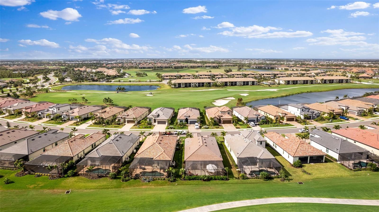 LAKEWOOD NATIONAL GOLF CULB PH II - Residential