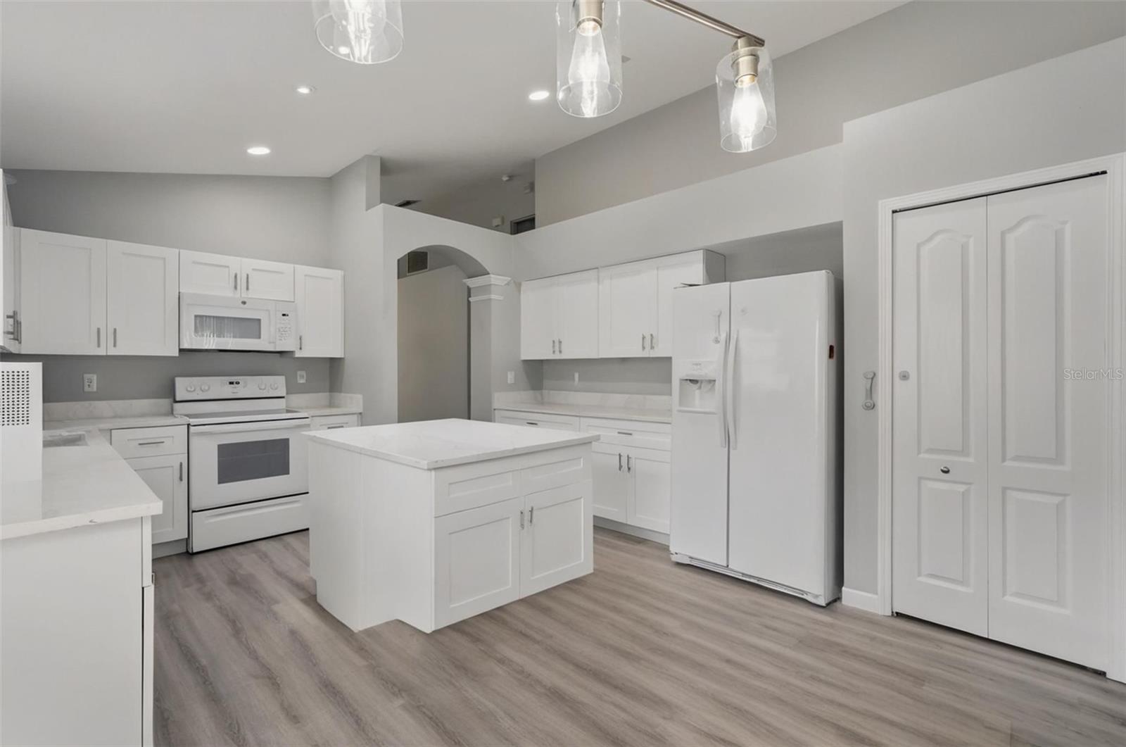 LEXINGTON OAKS VILLAGES 15 & 16 - Residential