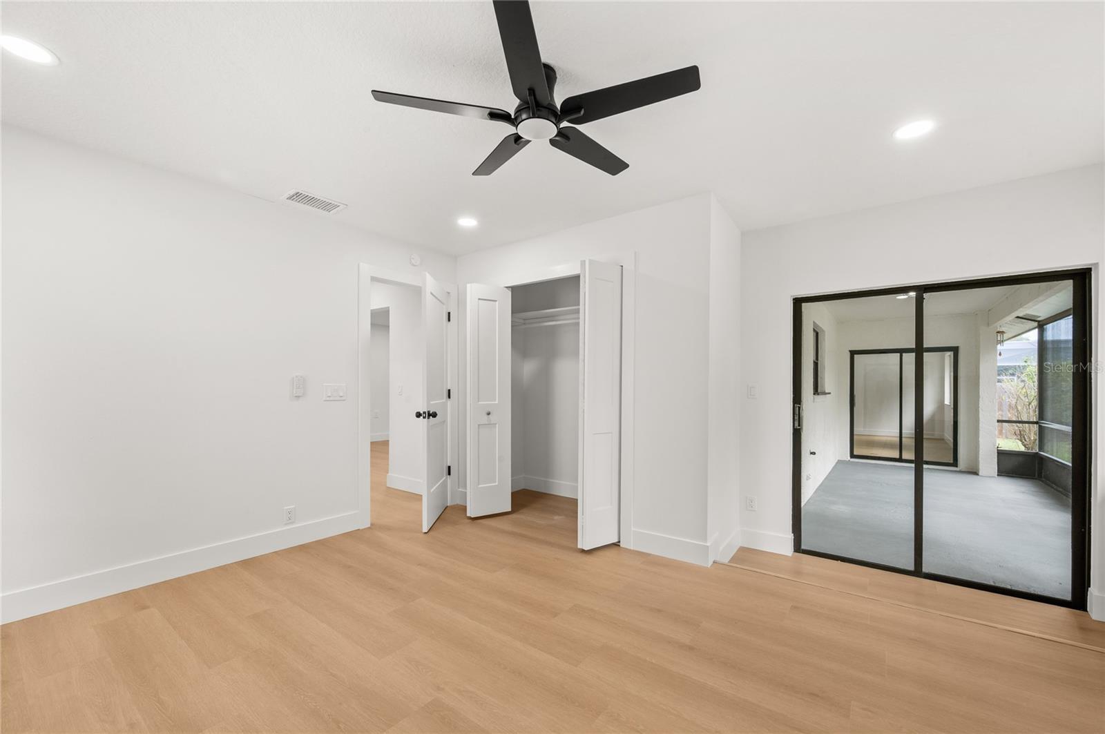 TUSKAWILLA POINT - Residential