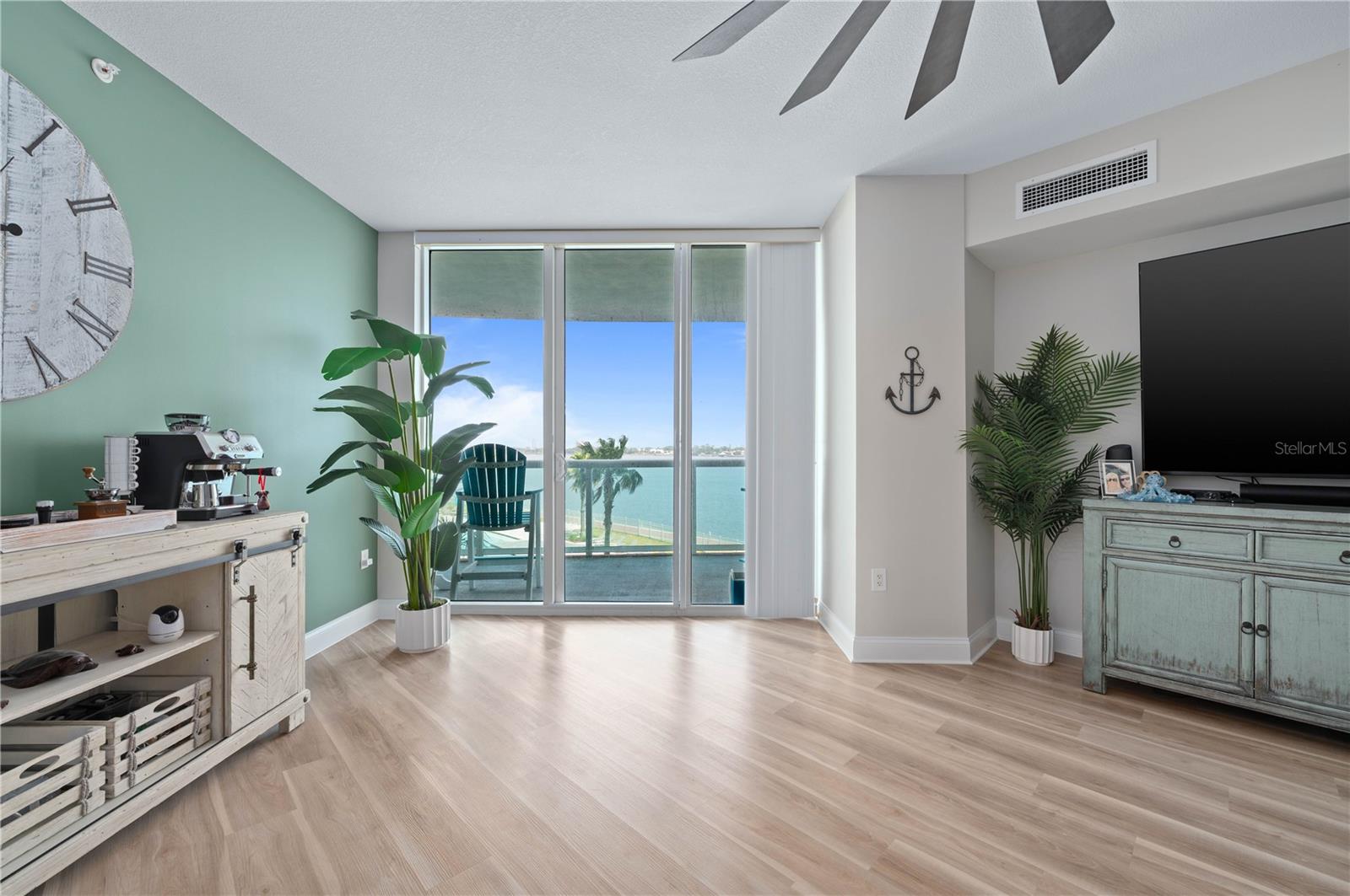 241 RIVERSIDE DRIVE 304