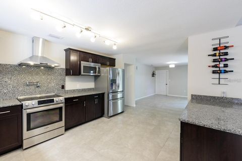 Tiny photo for 5002 SE 7 Place, Ocala, FL 34471 (MLS # OM720582)