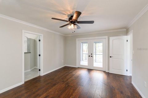 Tiny photo for 5002 SE 7 Place, Ocala, FL 34471 (MLS # OM720582)