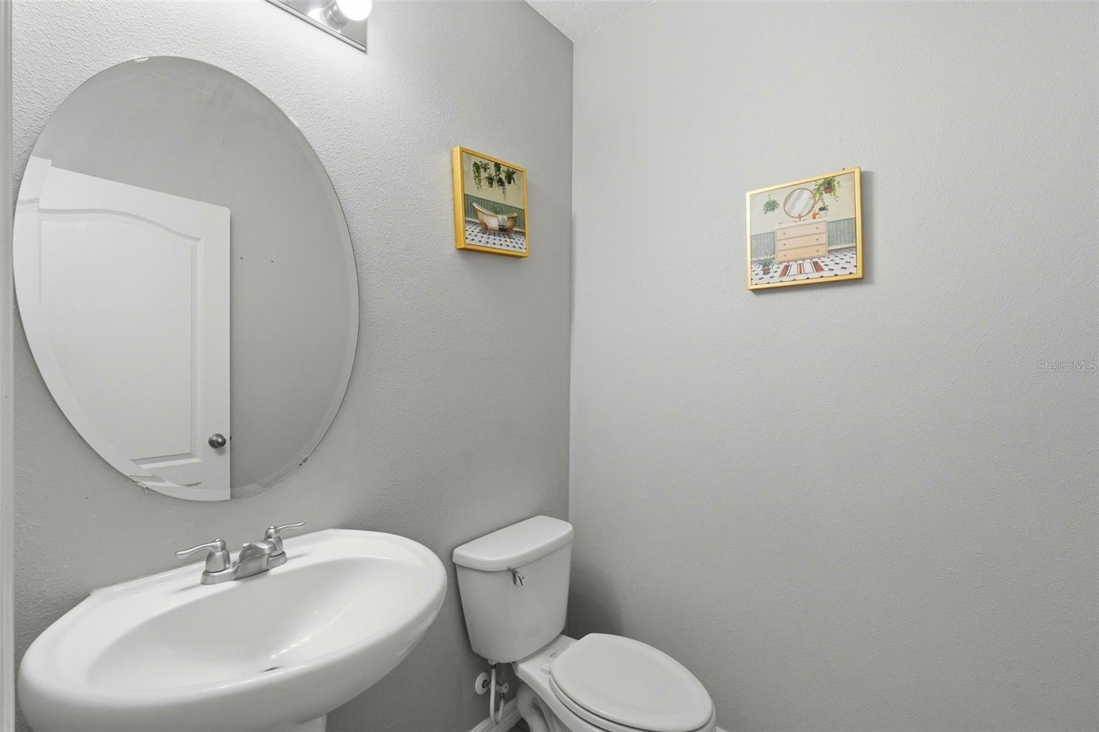 SUMMERVIEW - Residential