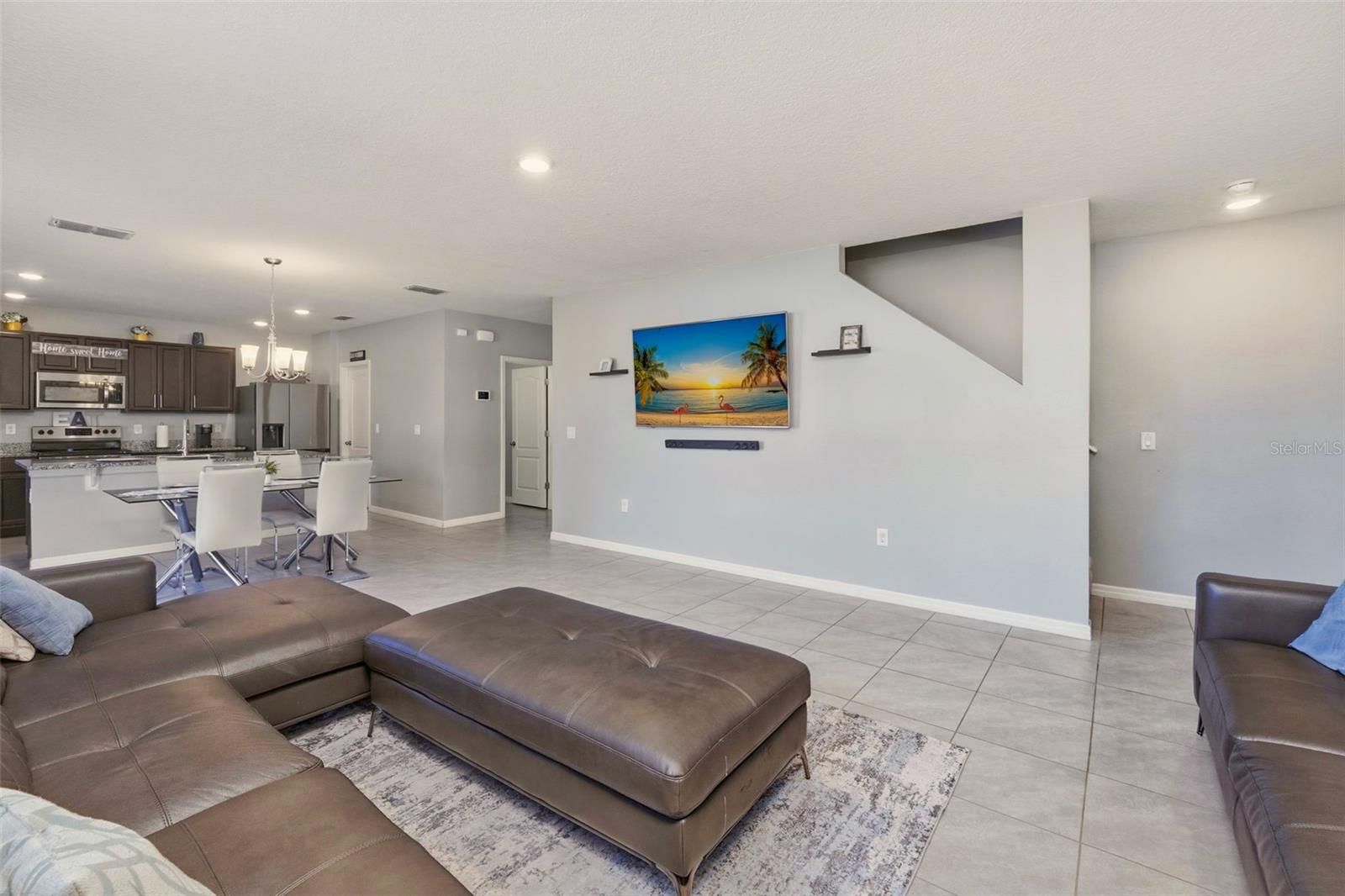 SUMMERVIEW - Residential