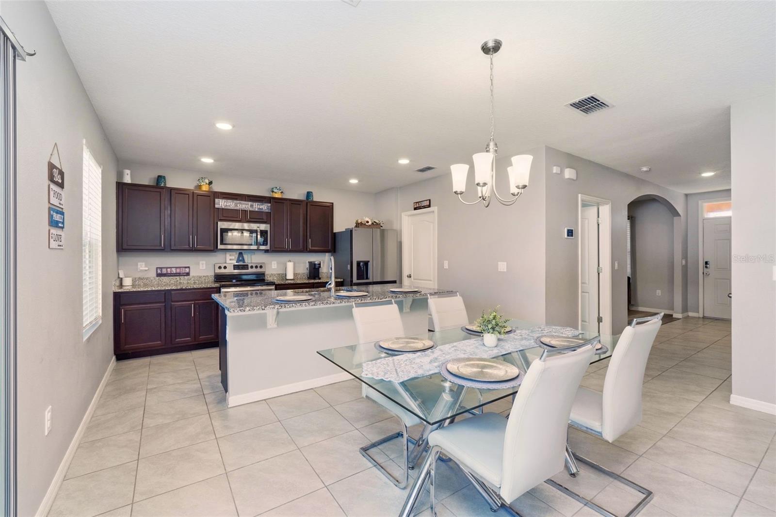 SUMMERVIEW - Residential