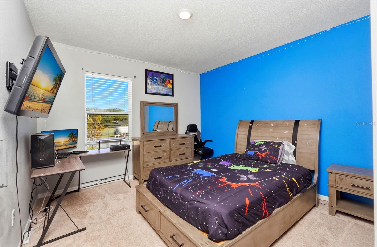 SUMMERVIEW - Residential