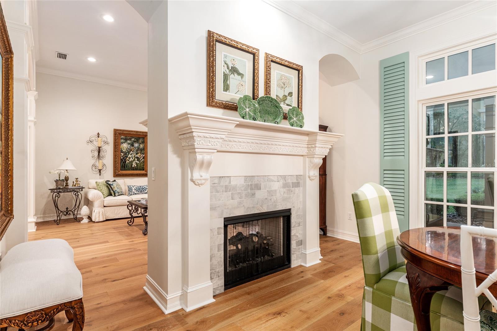 CLINCH GRANT D L OR WALLS TR - Residential