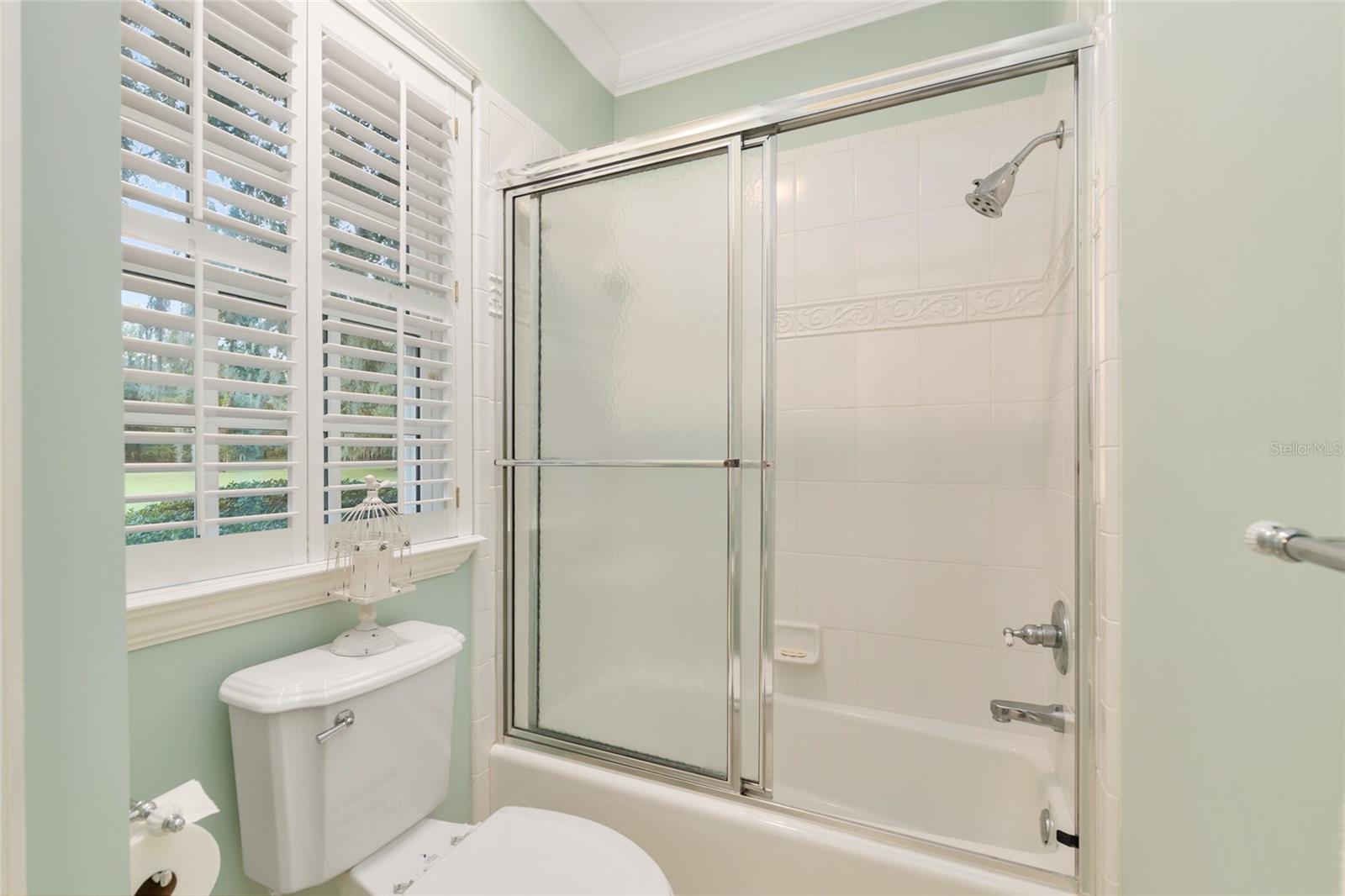 CLINCH GRANT D L OR WALLS TR - Residential