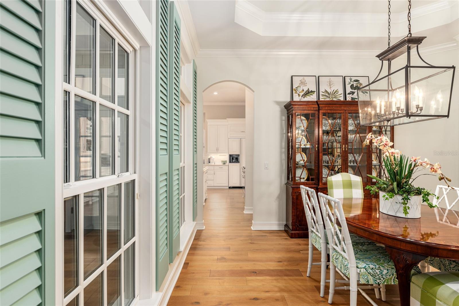 CLINCH GRANT D L OR WALLS TR - Residential