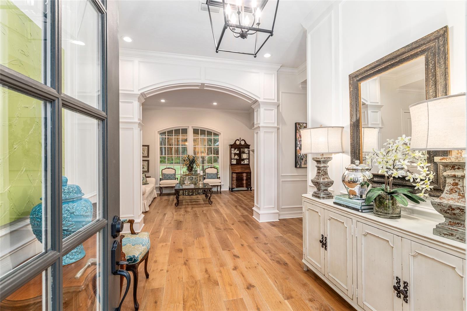 CLINCH GRANT D L OR WALLS TR - Residential