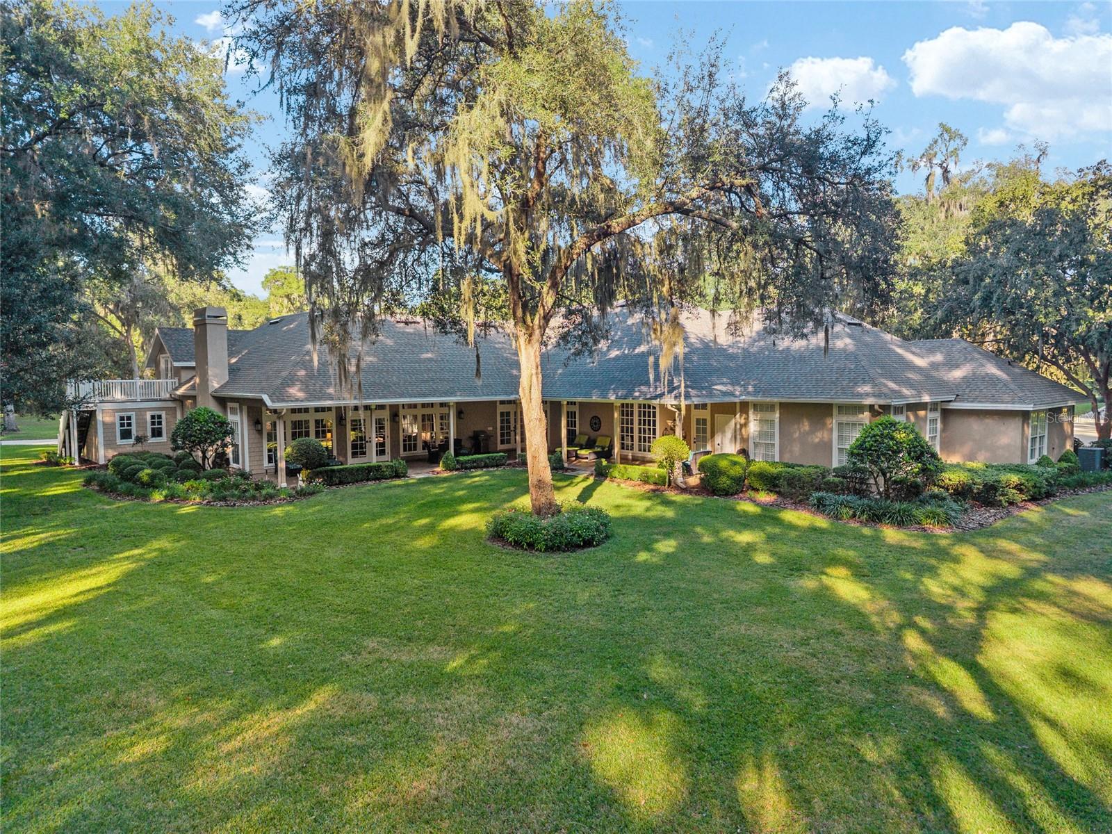 CLINCH GRANT D L OR WALLS TR - Residential