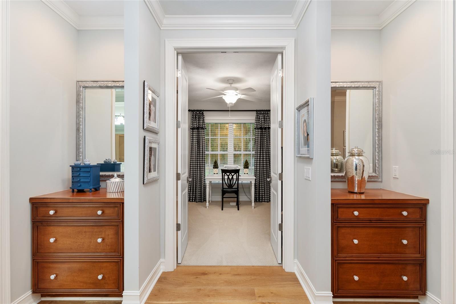 CLINCH GRANT D L OR WALLS TR - Residential