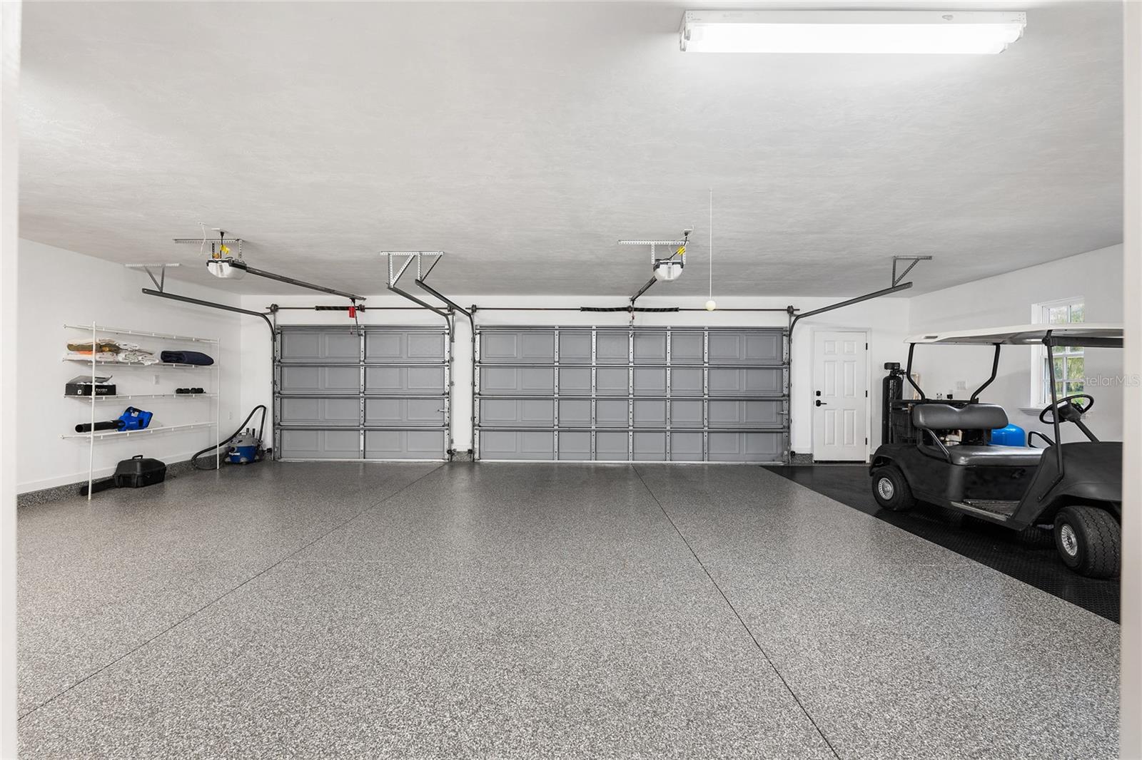 CLINCH GRANT D L OR WALLS TR - Residential