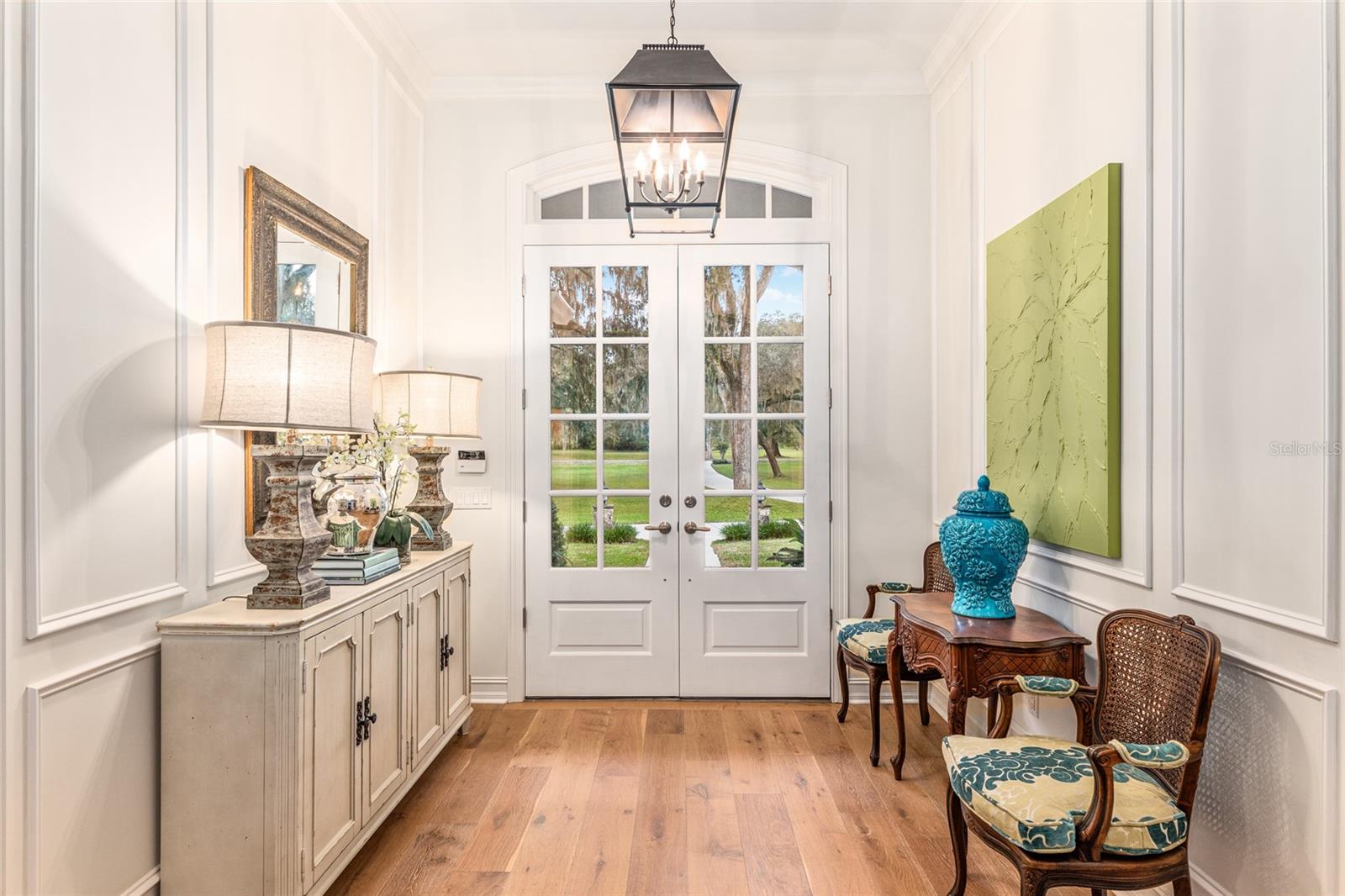 CLINCH GRANT D L OR WALLS TR - Residential