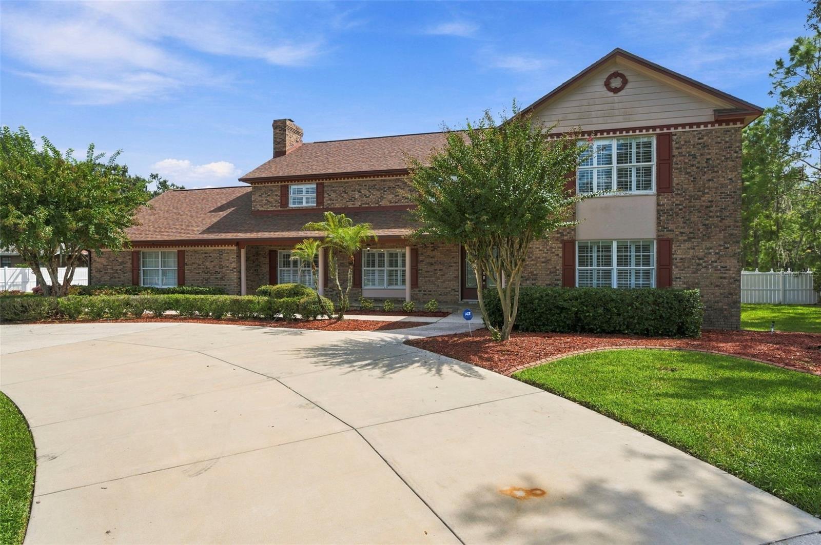 115 HICKORY CREEK DRIVE