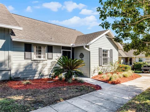 A home in APOPKA