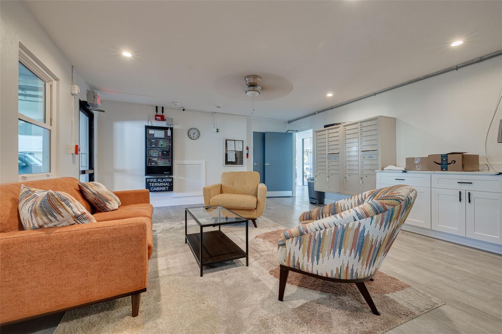 SUNCOAST TOWERS APTS CO-OP - Residential