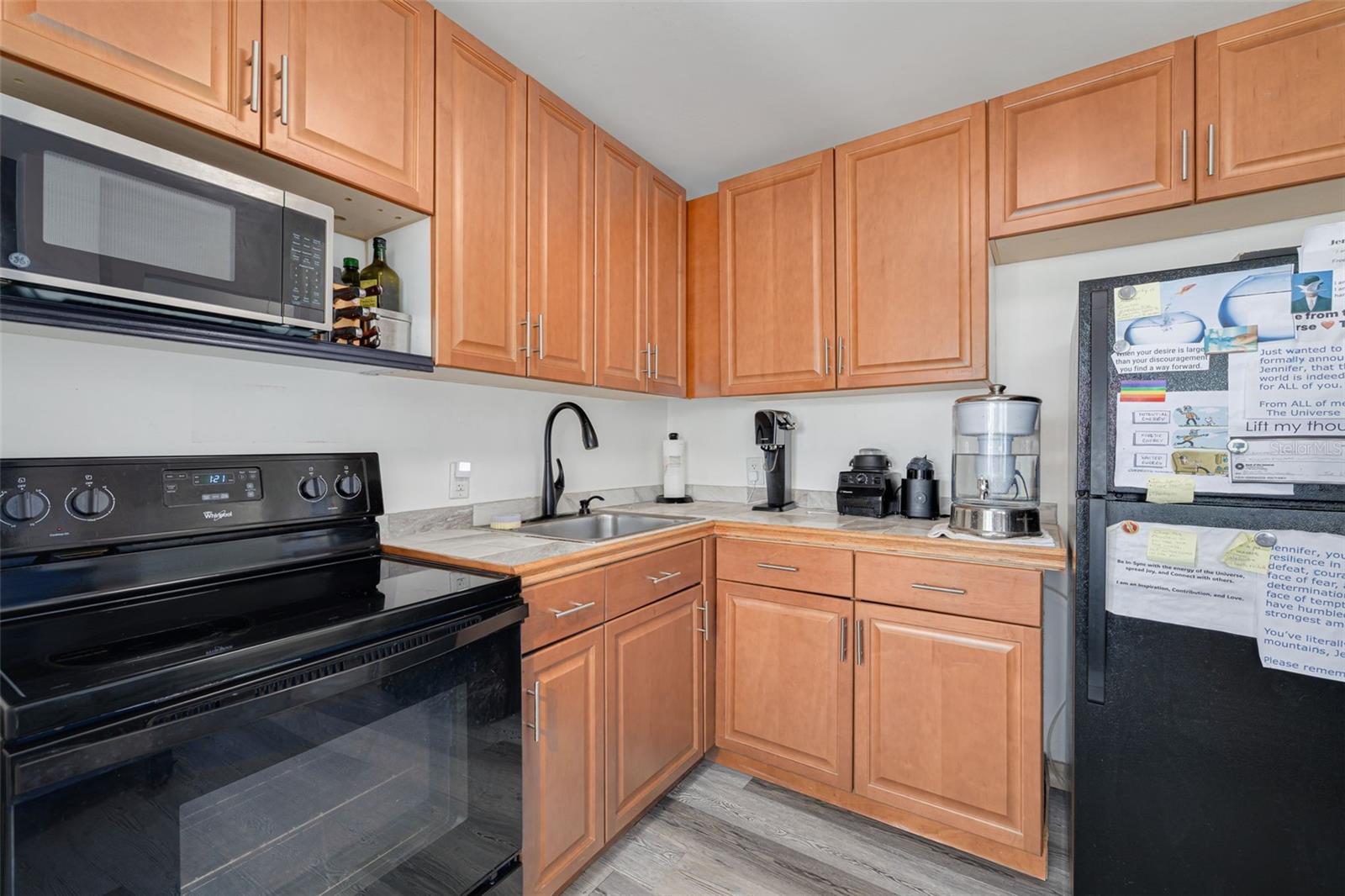 SUNCOAST TOWERS APTS CO-OP - Residential