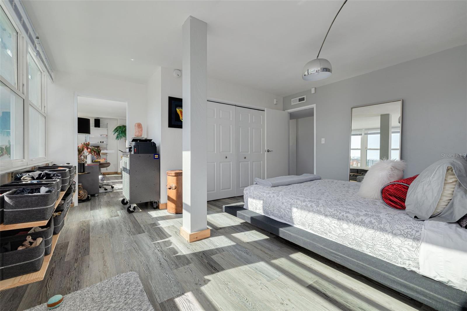 SUNCOAST TOWERS APTS CO-OP - Residential