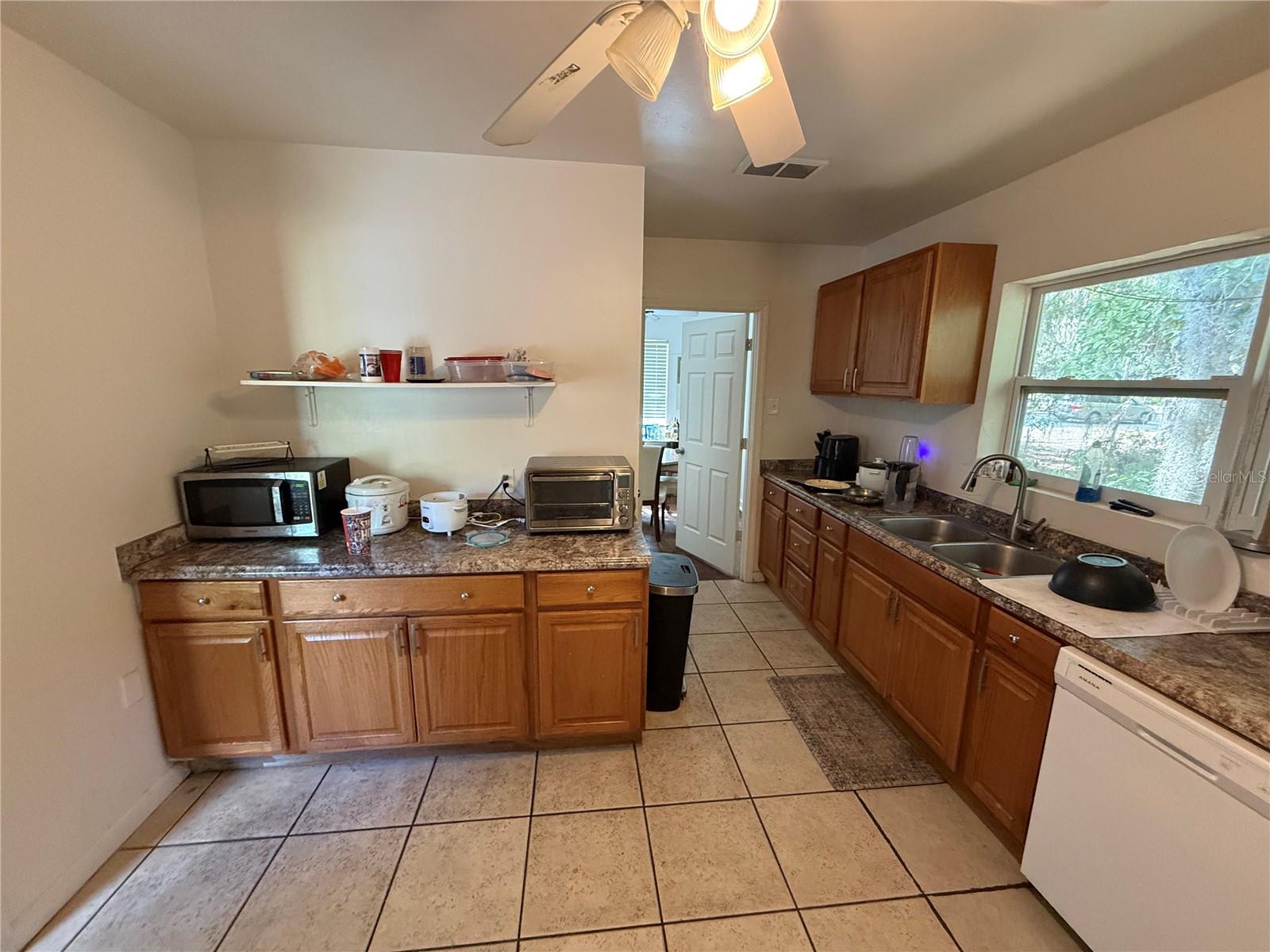 WESTSIDE PLACE - Residential