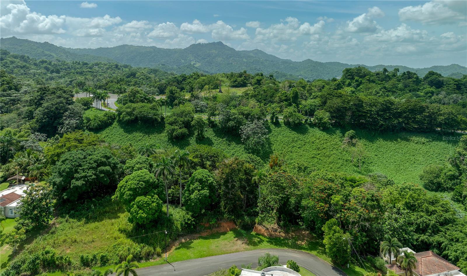 VALLE ESCONDIDO - Residential