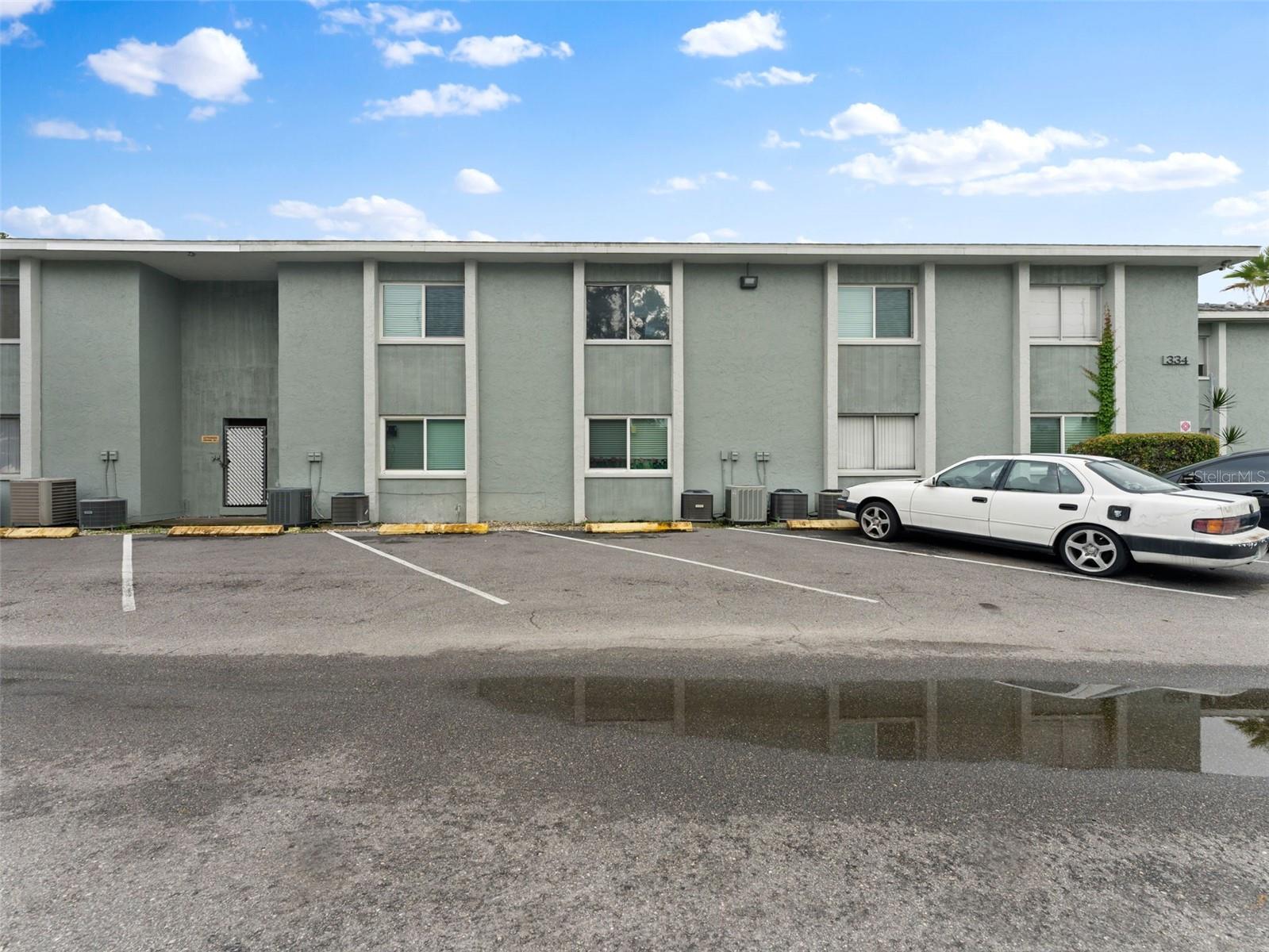 PARKLANE CONDO - Residential Income