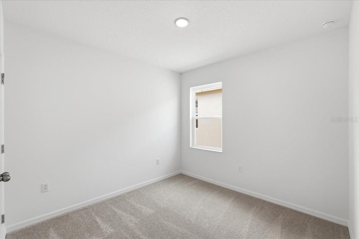 143 BOTTLE BRUSH DRIVE