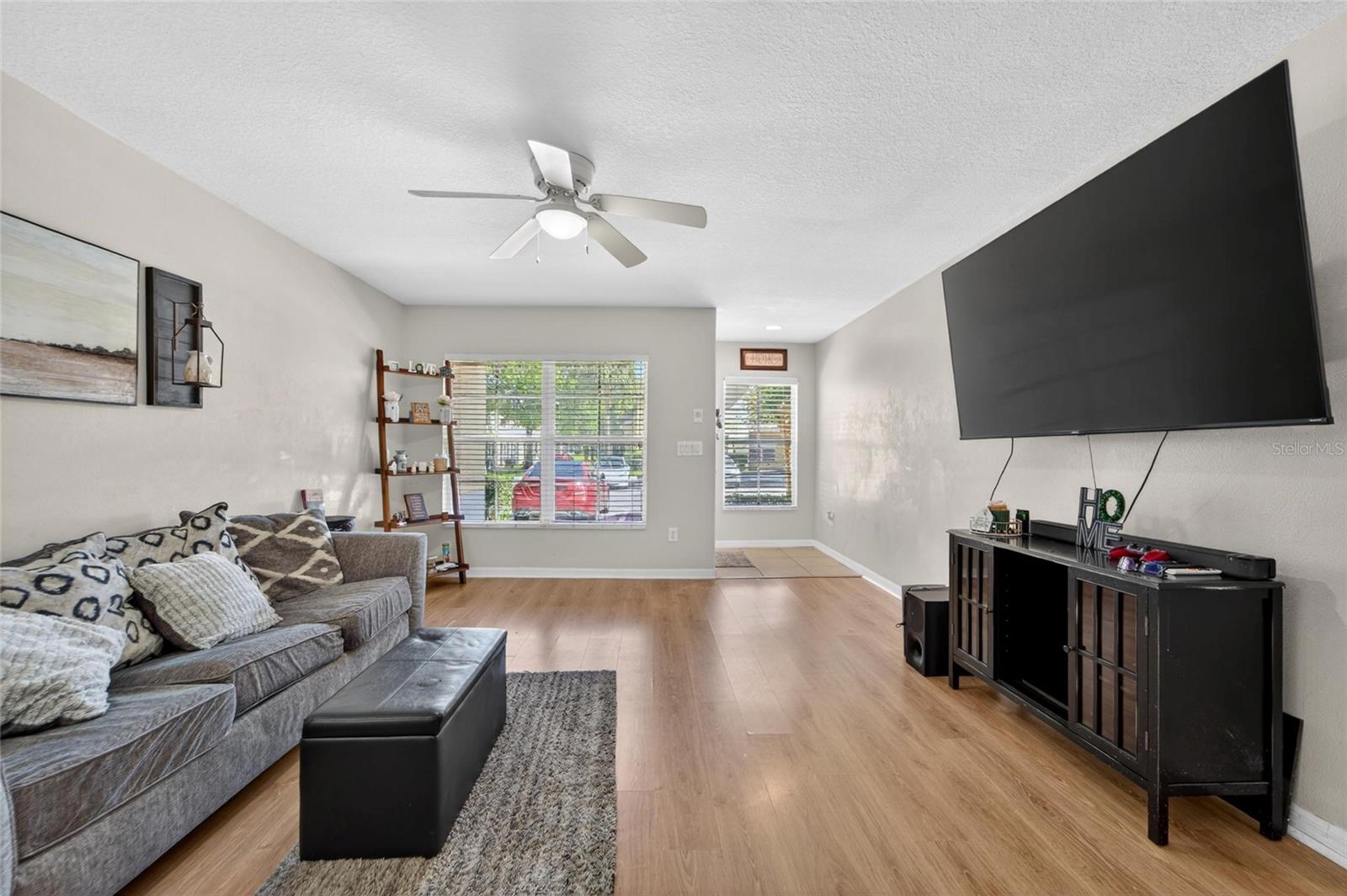 EILAND PARK TOWNHOMES - Residential