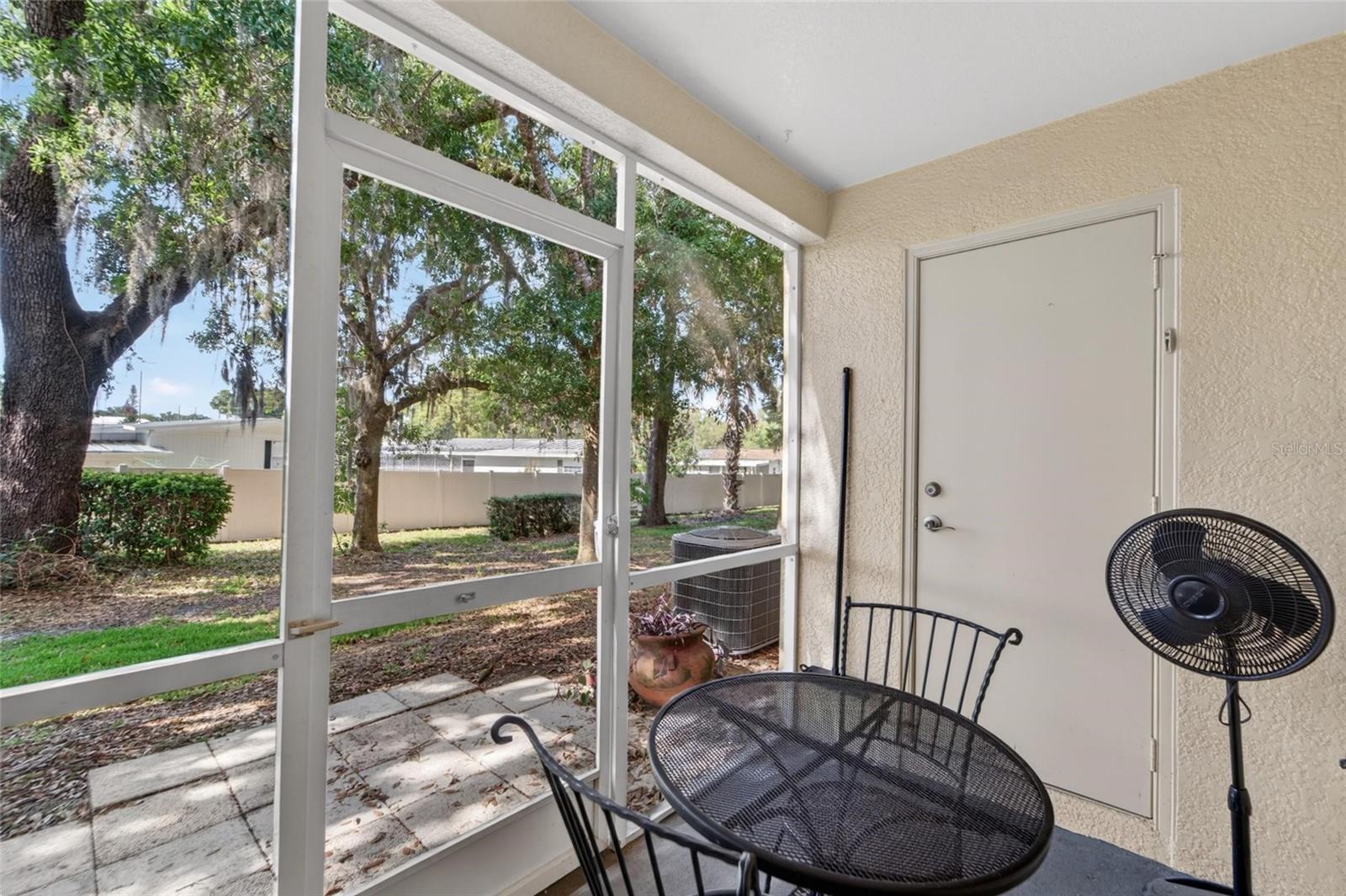 EILAND PARK TOWNHOMES - Residential