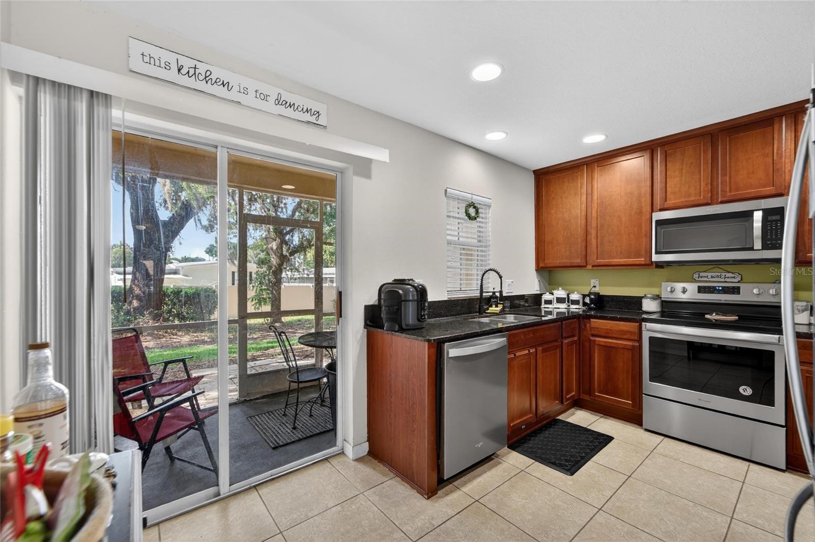 EILAND PARK TOWNHOMES - Residential