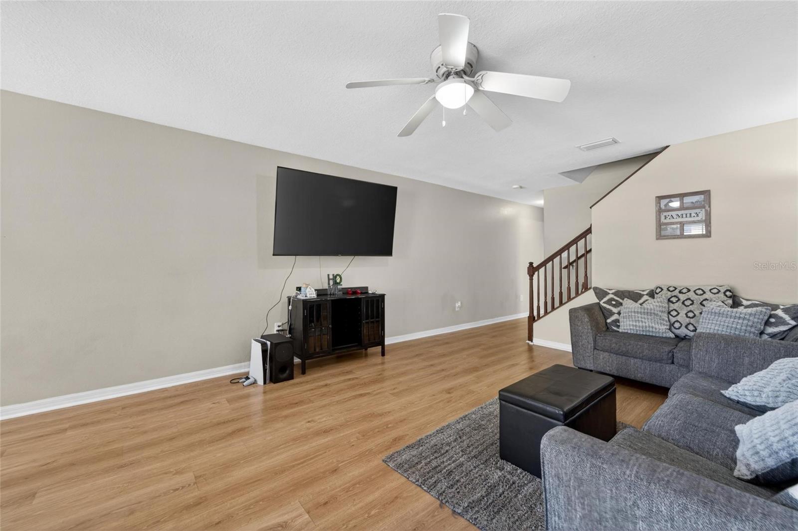 EILAND PARK TOWNHOMES - Residential