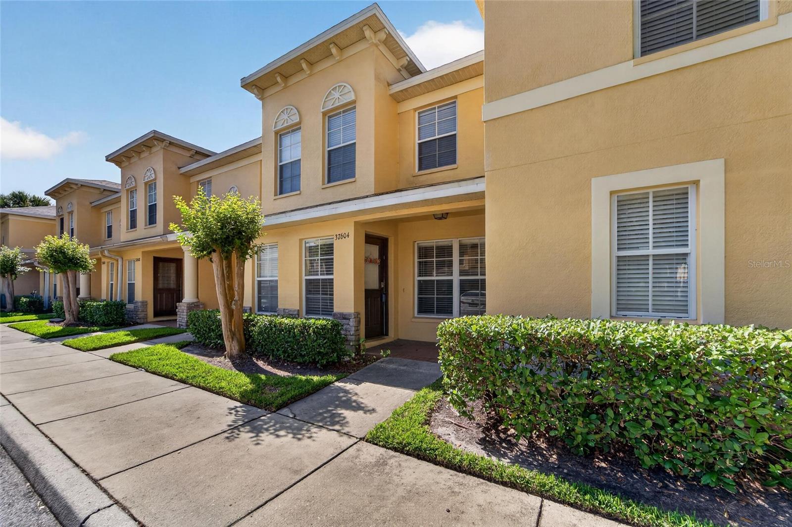 EILAND PARK TOWNHOMES - Residential