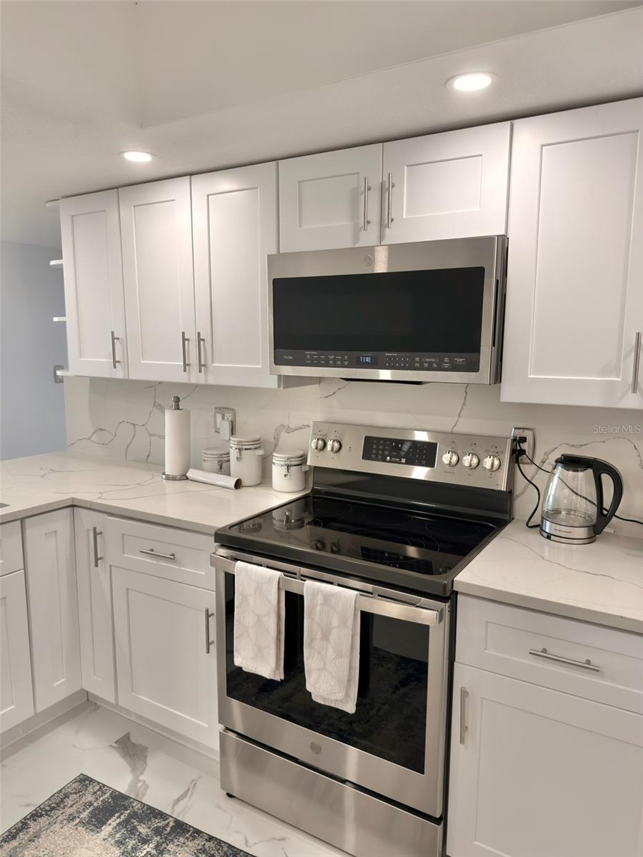 CLEARWATER SAND KEY CLUB 1 CONDO - Residential