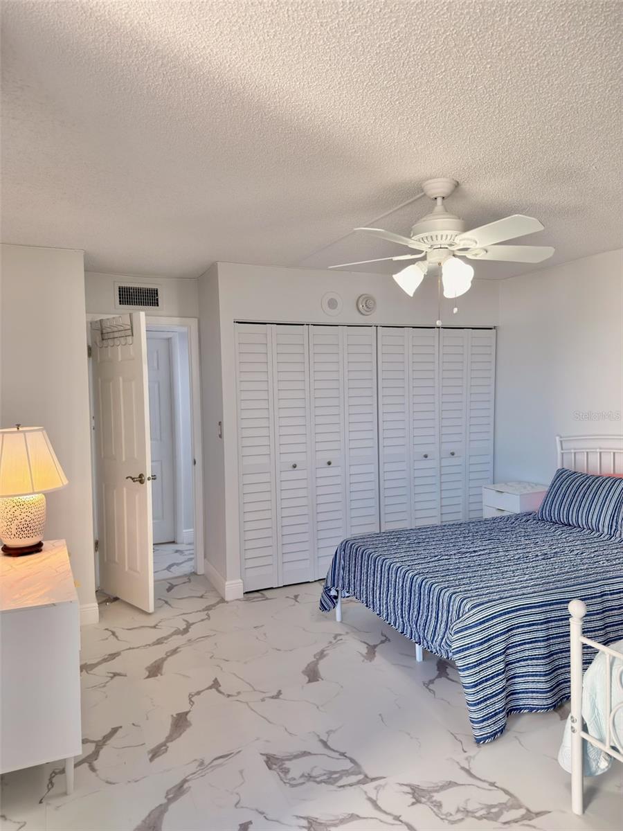 CLEARWATER SAND KEY CLUB 1 CONDO - Residential