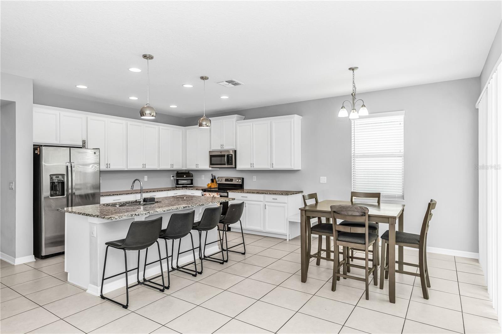 BAY MEADOW FARMS - Residential