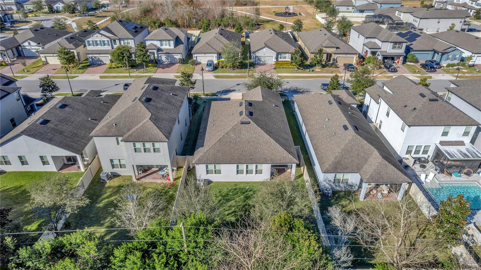 BAY MEADOW FARMS - Residential