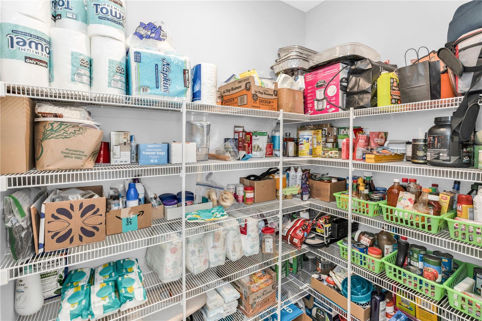 BAY MEADOW FARMS - Residential