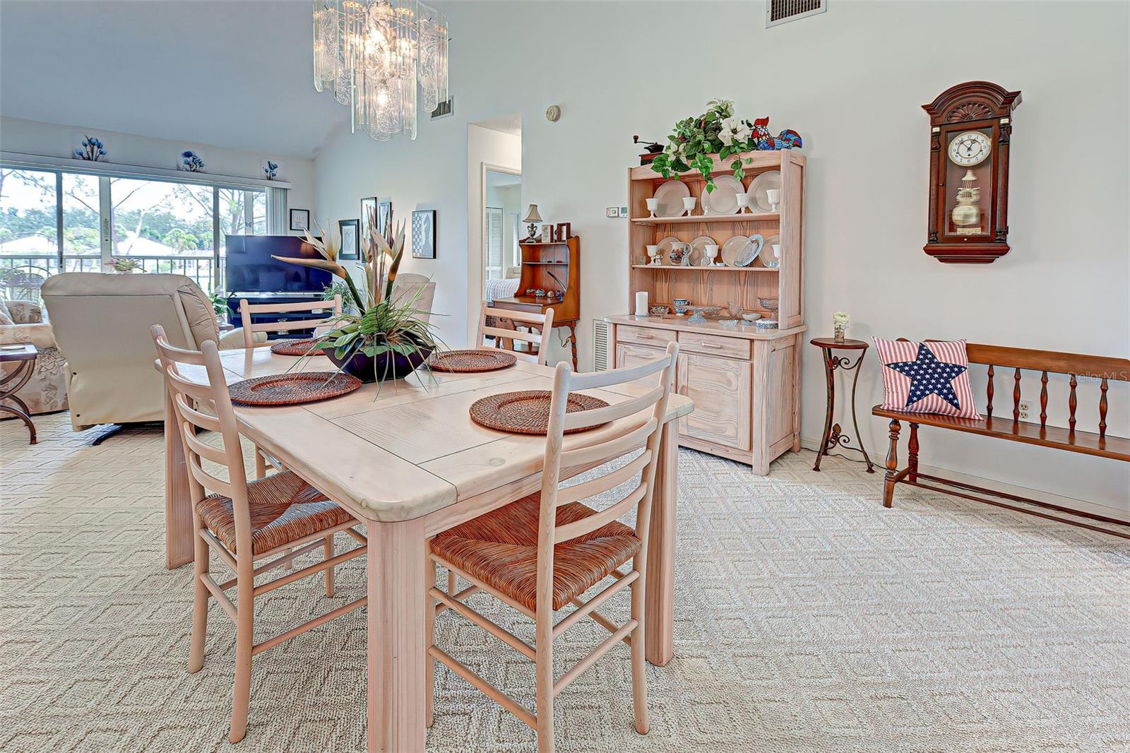 WESTCHESTER GARDEN & PLAN - Residential